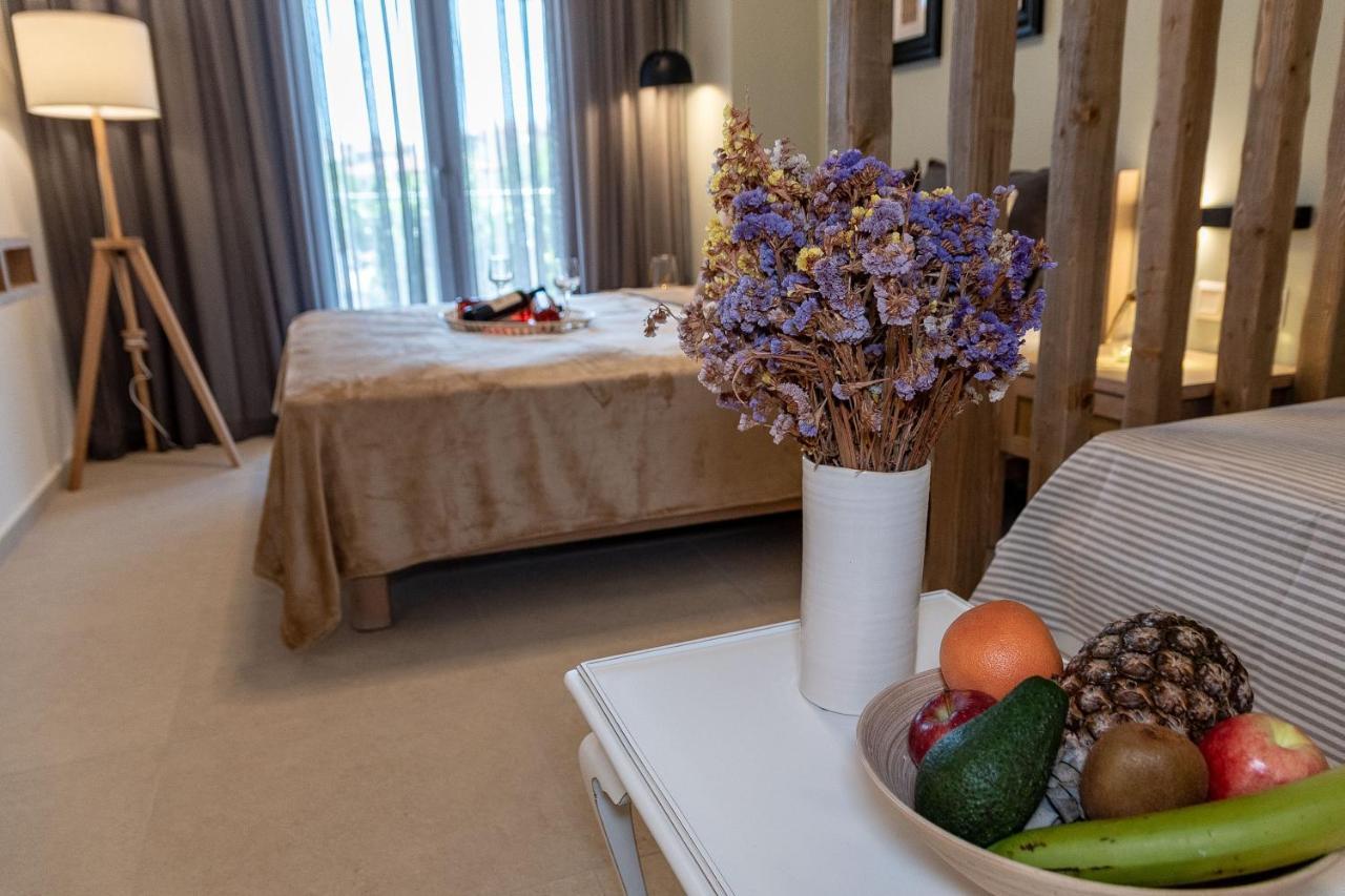 Mageiras Boutique Hotel Афітос Екстер'єр фото